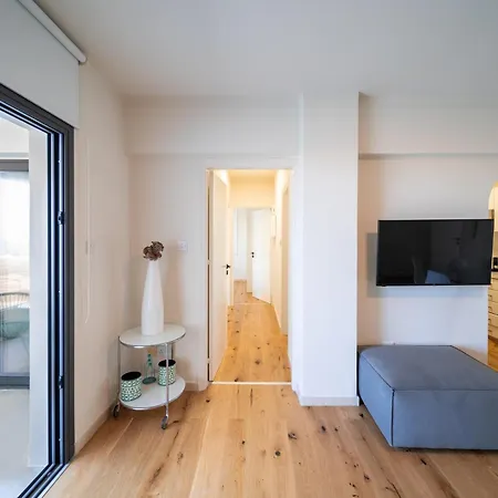 Apartment Lighthouse By The Sea Paphos