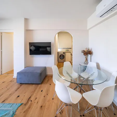Apartment Lighthouse By The Sea Paphos