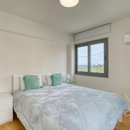 Lighthouse * 파포스